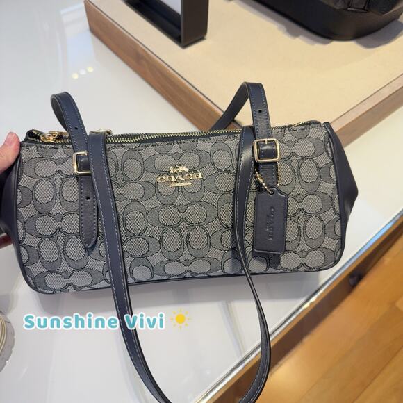 NWT Coach Asher Shoulder Bag In Signature Jacquard CBJ03 Gold/Navy/Midnight Navy